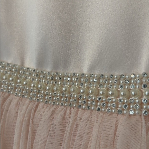 COUTURE PRINCESS Elegant Pink Kids Dress with Pearl Accents - Picture 6 of 13